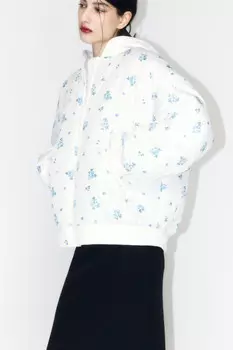 Куртка-бомбер с капюшоном и цветочным принтом