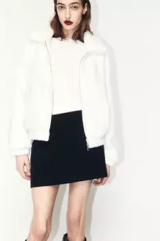 Куртка короткая из искусственного меха