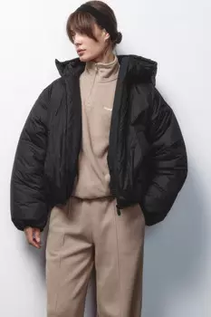 Куртка короткая утепленная с капюшоном