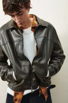 Куртка на молнии с вареным эффектом