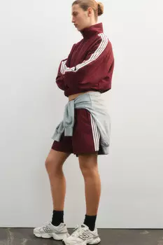 Куртка-олимпийка на молнии с лампасами