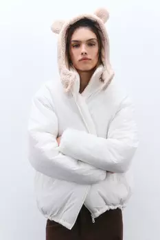 Куртка с плюшевым капюшоном