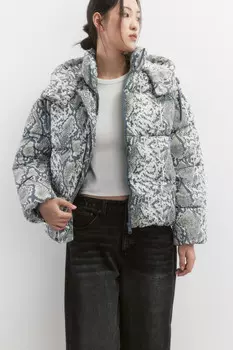 Куртка стеганая с анималистическим принтом
