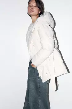 Куртка стеганая с капюшоном и поясом