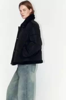 Куртка стеганая с опушкой из искусственного меха