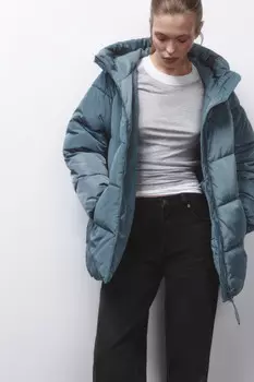 Куртка стеганая с широким воротником и капюшоном