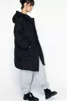 Куртка стеганая удлиненная с капюшоном