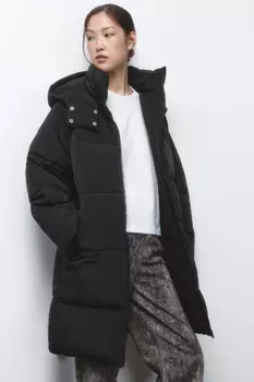 Куртка стеганая удлиненная с капюшоном