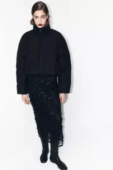 Куртка стеганая укороченная с воротником-стойкой