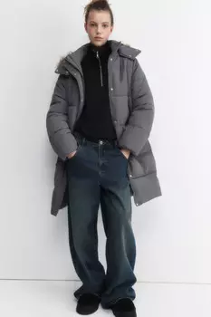 Куртка удлиненная с капюшоном и опушкой