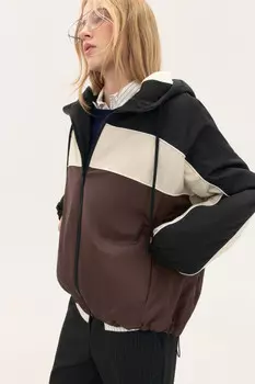 Куртка утепленная с капюшоном