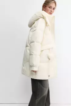 Куртка утепленная с капюшоном и фигурной стежкой