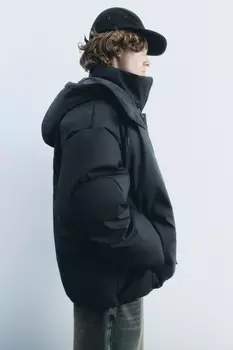 Куртка утепленная с капюшоном и влагозащитой