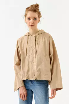 Куртка-ветровка oversize с капюшоном