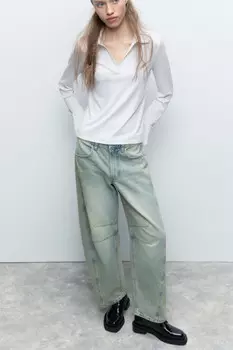 Лонгслив облегающий с воротником-поло и разрезами