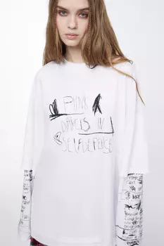 Лонгслив oversize с двойными рукавами и принтом