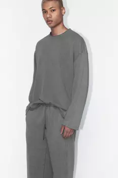 Лонгслив oversize с вареным эффектом