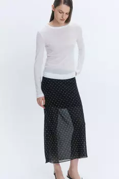 Лонгслив приталенный из тонкого трикотажа