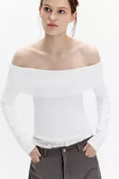 Лонгслив приталенный с открытыми плечами