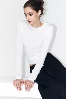 Лонгслив трикотажный с цветами из пайеток