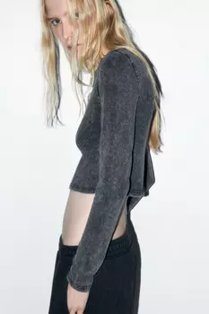 Лонгслив укороченный с вареным эффектом