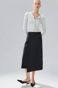 Лонгслив в рубчик на пуговицах