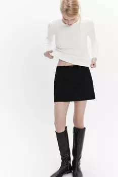 Лонгслив в рубчик вискозный с драпировками