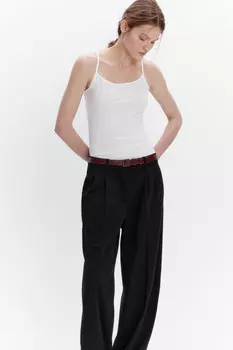 Майка MEGAN базовая на тонких бретелях