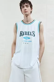 Майка сетчатая с принтом в спортивном стиле