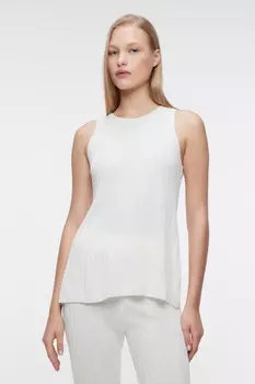 Майка-топ свободная вискозная тонкой вязки в рубчик