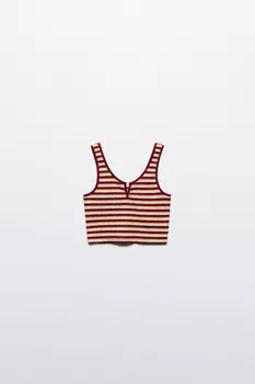 Майка трикотажная с вырезом на груди