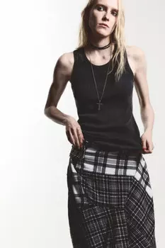 Майка в рубчик с вареным эффектом