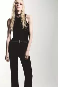 Майка вискозная на широких бретелях