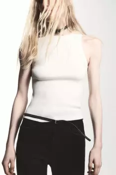 Майка вискозная на широких бретелях