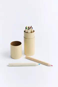 Набор цветных карандашей в футляре