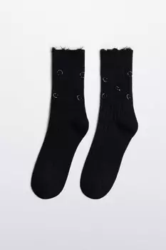 Носки высокие рваные с пирсингом