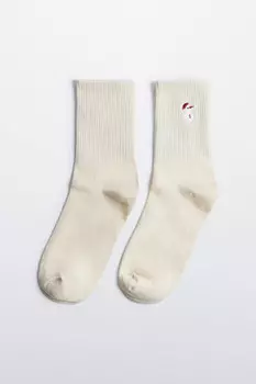 Носки высокие с рождественской вышивкой