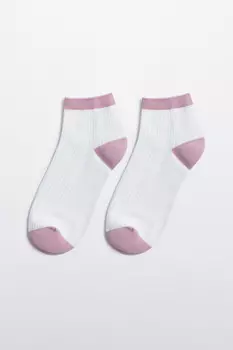 Носки короткие с контрастными вставками