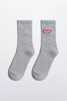 Носки с вышитой надписью