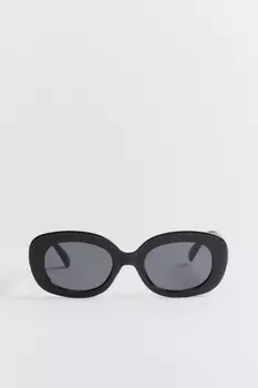 Очки солнцезащитные в широкой оправе