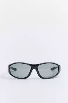 Очки солнцезащитные в широкой оправе