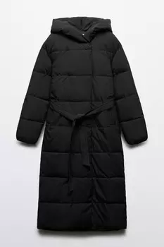 Пальто стеганое с капюшоном и поясом