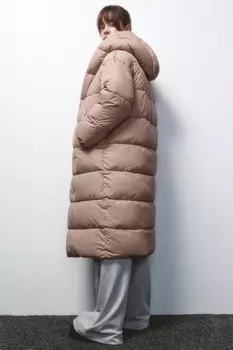 Пальто стеганое утепленное с капюшоном