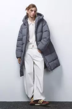 Пальто стеганое утепленное с капюшоном