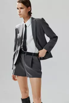 Пиджак короткий приталенный