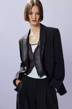 Пиджак однобортный классического кроя