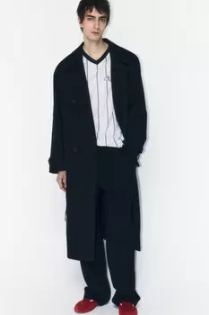 Плащ-тренчкот двубортный с поясом