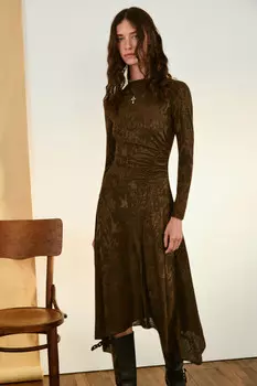 Платье асимметричное с драпировками