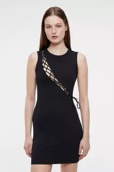 Платье-футляр мини вискозное с разрезом и шнуровкой