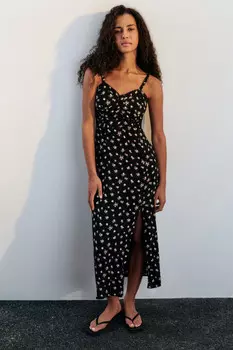 Платье миди облегающее на бретелях